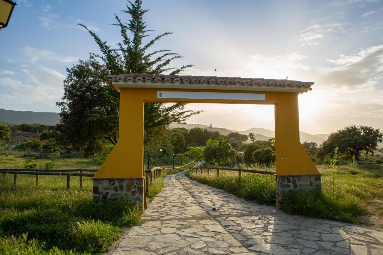 Los Chozos Del Geoparque Carrascalejo ภายนอก รูปภาพ